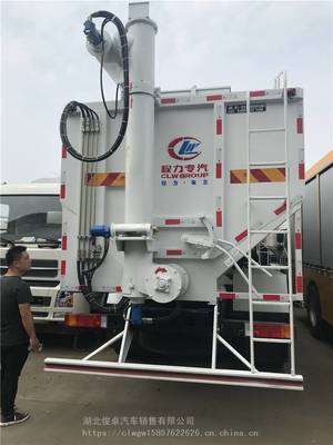 饲料车与医疗废物转运车 散装饲料车价格、工厂设备与产品参数解析